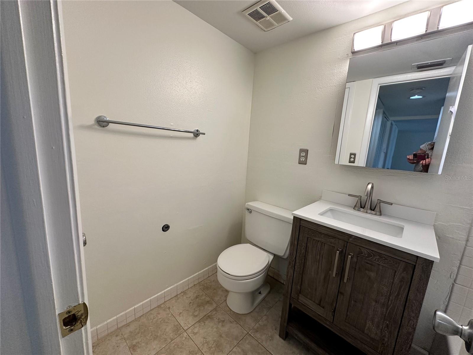 VILLAGE LAKE CONDO - Residential