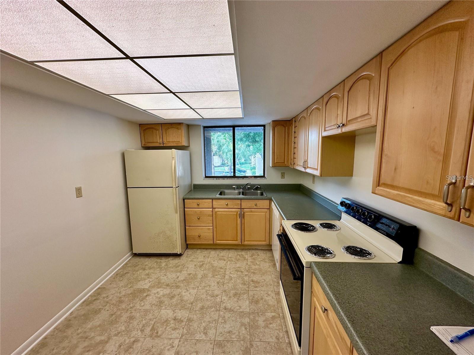 860 S VILLAGE DRIVE N 201