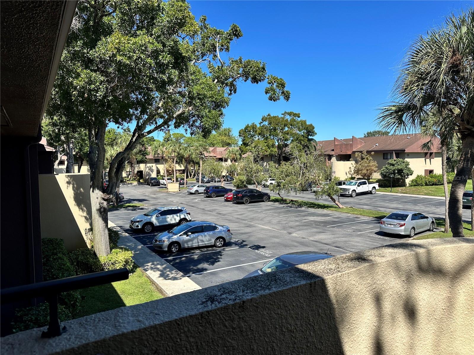 VILLAGE LAKE CONDO - Residential