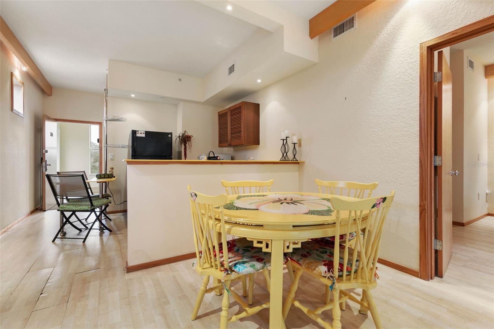 RESIDENCES/EUROPEAN VILLAGE BLDG C - Residential