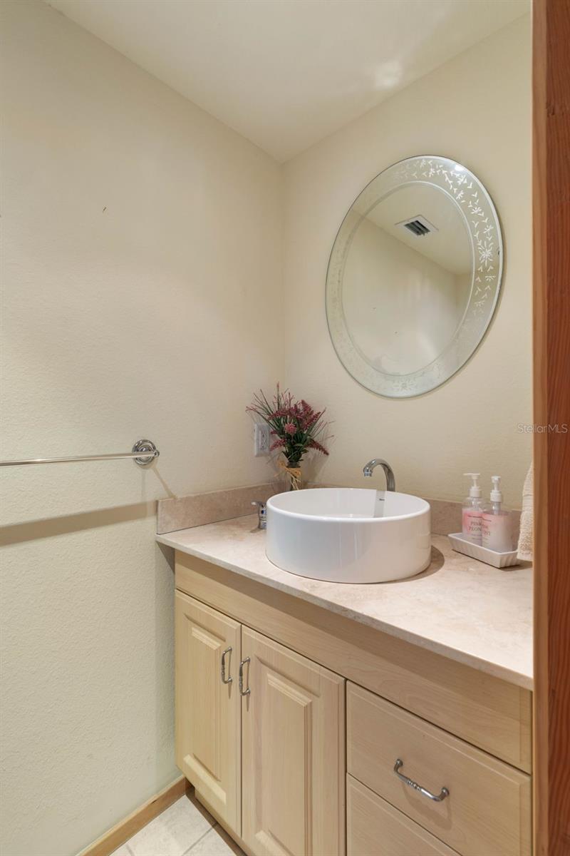 RESIDENCES/EUROPEAN VILLAGE BLDG C - Residential