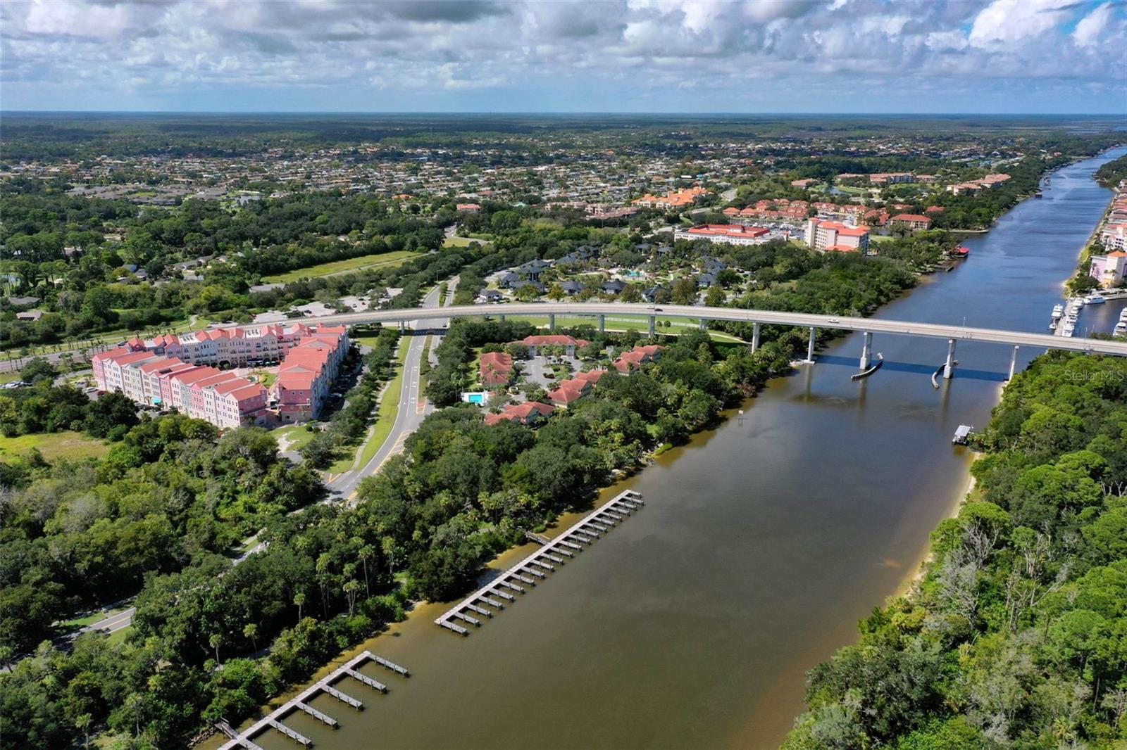 RESIDENCES/EUROPEAN VILLAGE BLDG C - Residential