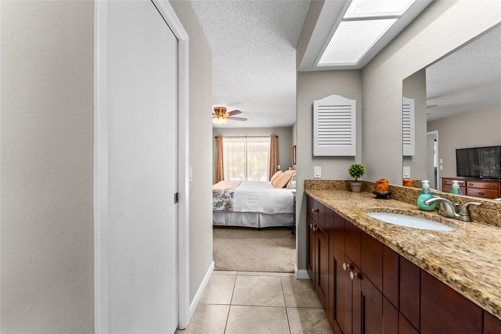 SPANISH MANOR - Residential