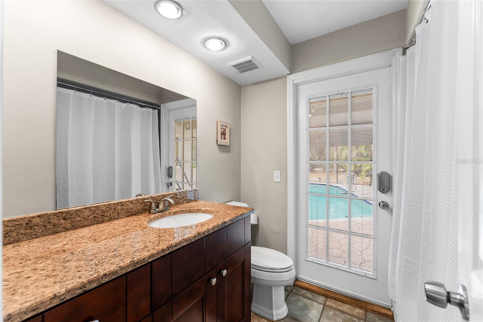 SPANISH MANOR - Residential