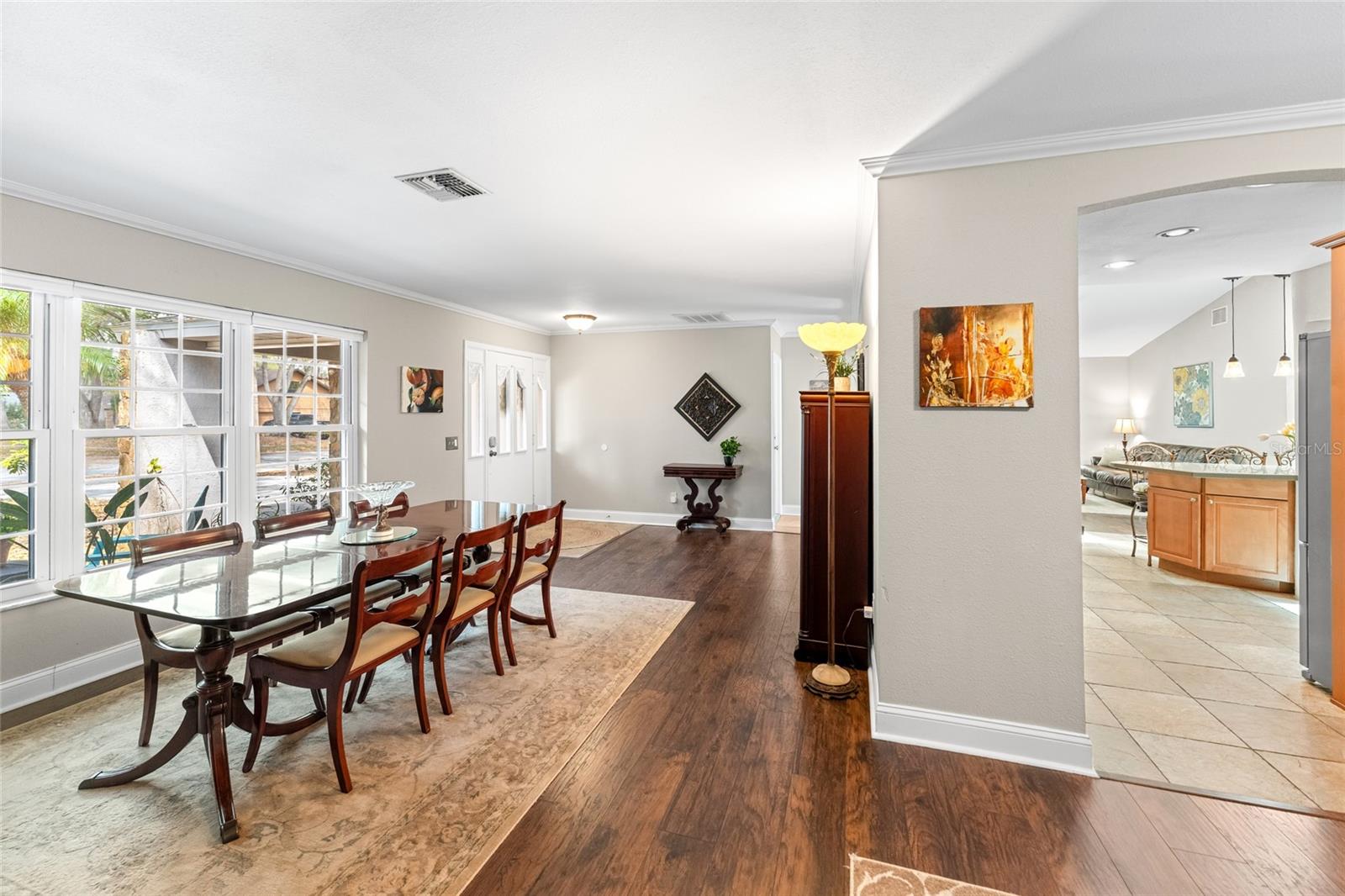 SPANISH MANOR - Residential