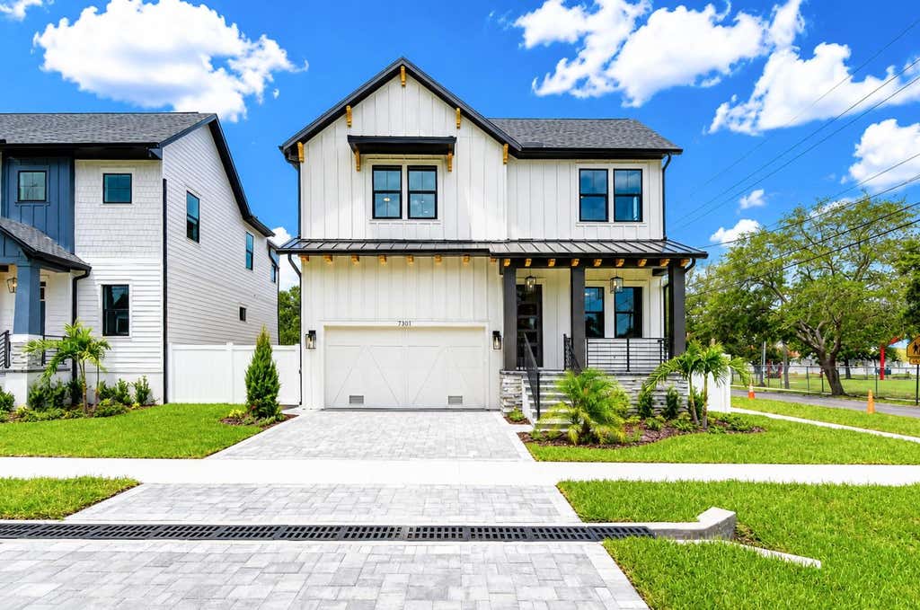 Photo of 7301 S Fitzgerald Street, Tampa, FL 33616 (MLS # A4700533)