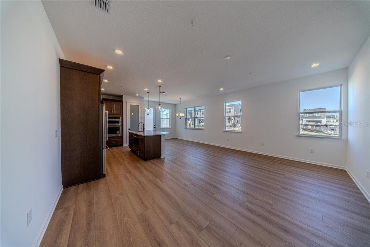 BRONSON PEAK PH 2A - Residential Lease