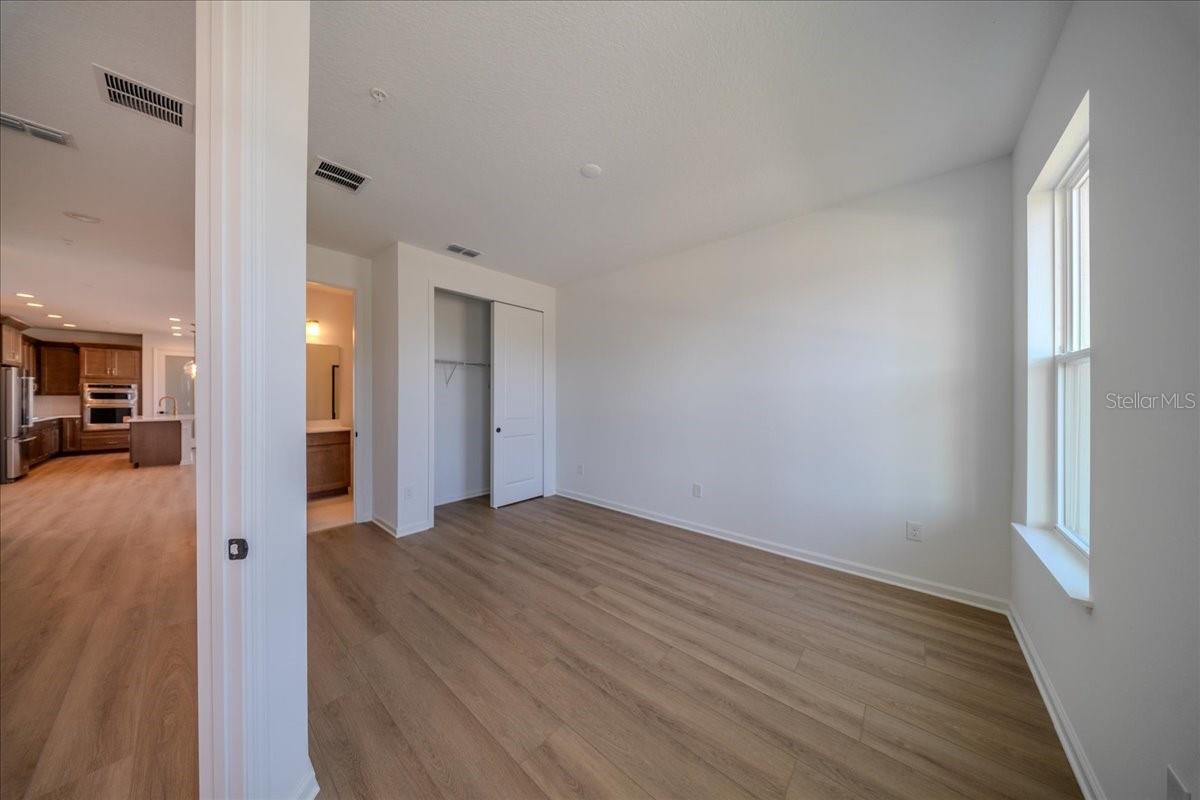 BRONSON PEAK PH 2A - Residential Lease