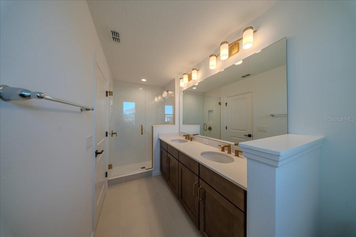 BRONSON PEAK PH 2A - Residential Lease