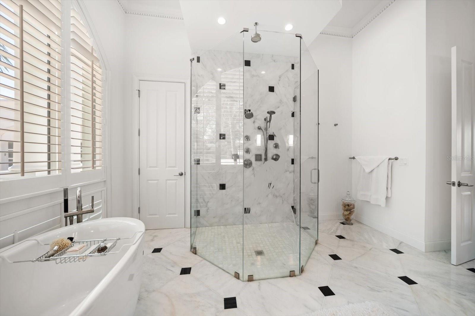 HARBOR BLUFFS SEC 1 REP - Residential