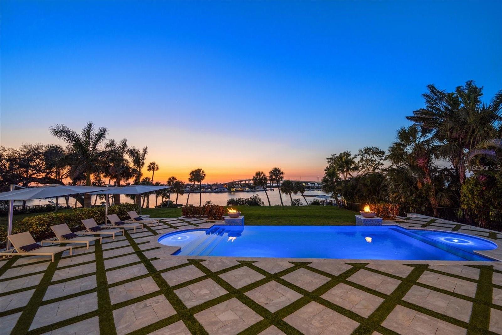 HARBOR BLUFFS SEC 1 REP - Residential