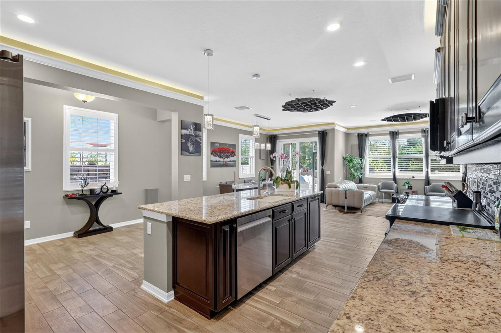 MUIRFIELD VILLAGE AT HONORE - Residential Lease