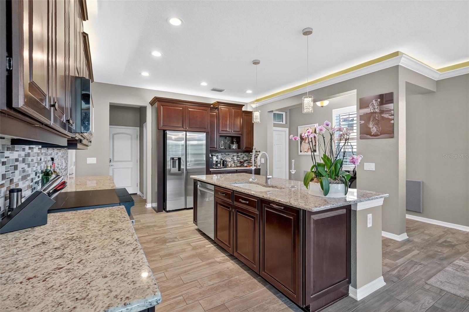 MUIRFIELD VILLAGE AT HONORE - Residential Lease