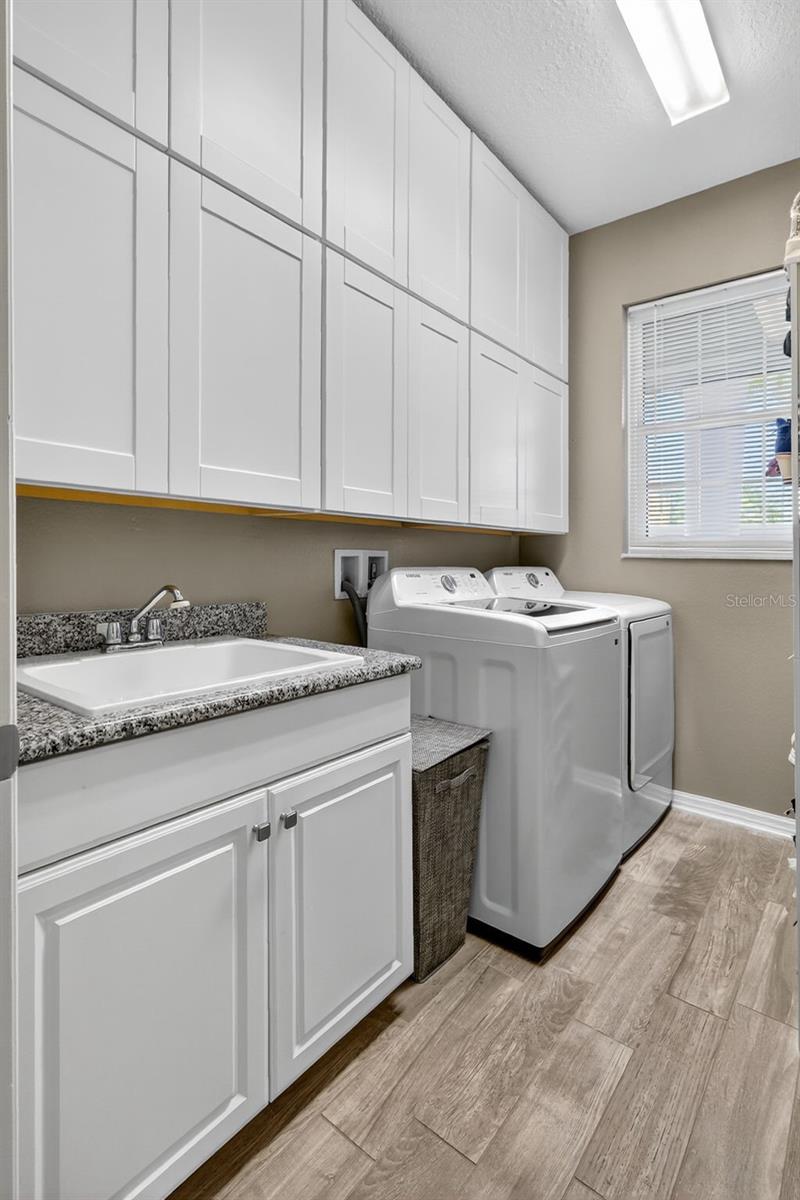 MUIRFIELD VILLAGE AT HONORE - Residential Lease