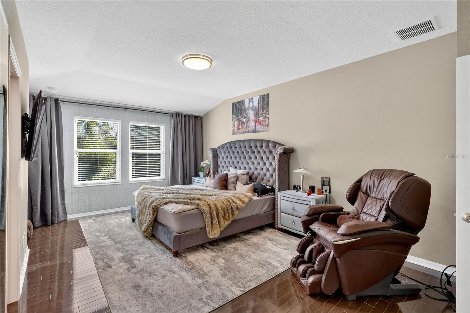 MUIRFIELD VILLAGE AT HONORE - Residential Lease