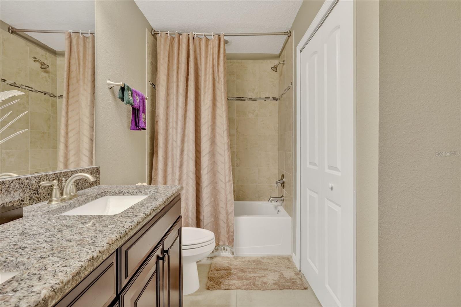 MUIRFIELD VILLAGE AT HONORE - Residential Lease