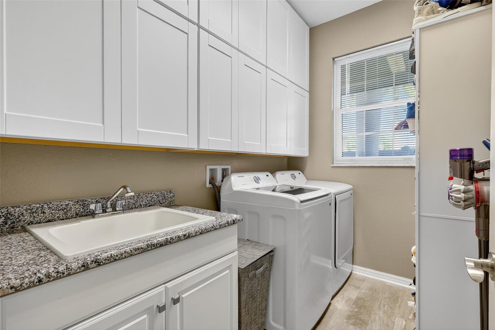 MUIRFIELD VILLAGE AT HONORE - Residential Lease