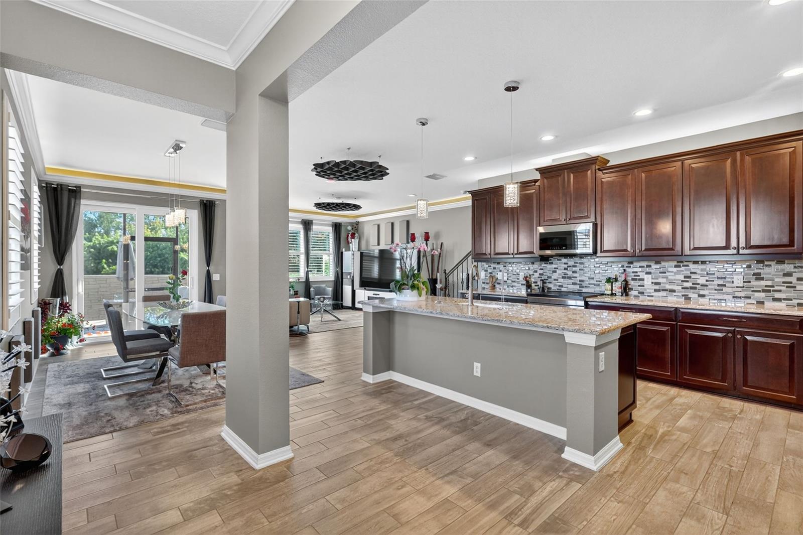 MUIRFIELD VILLAGE AT HONORE - Residential Lease