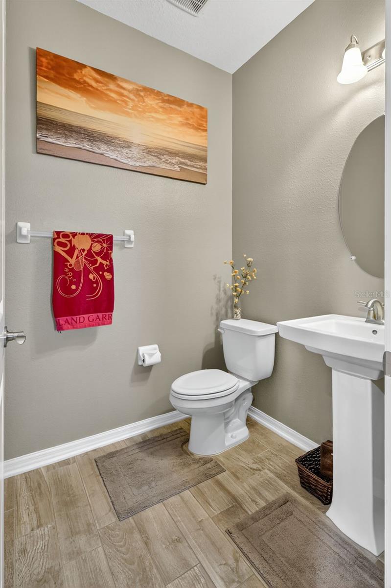 MUIRFIELD VILLAGE AT HONORE - Residential Lease