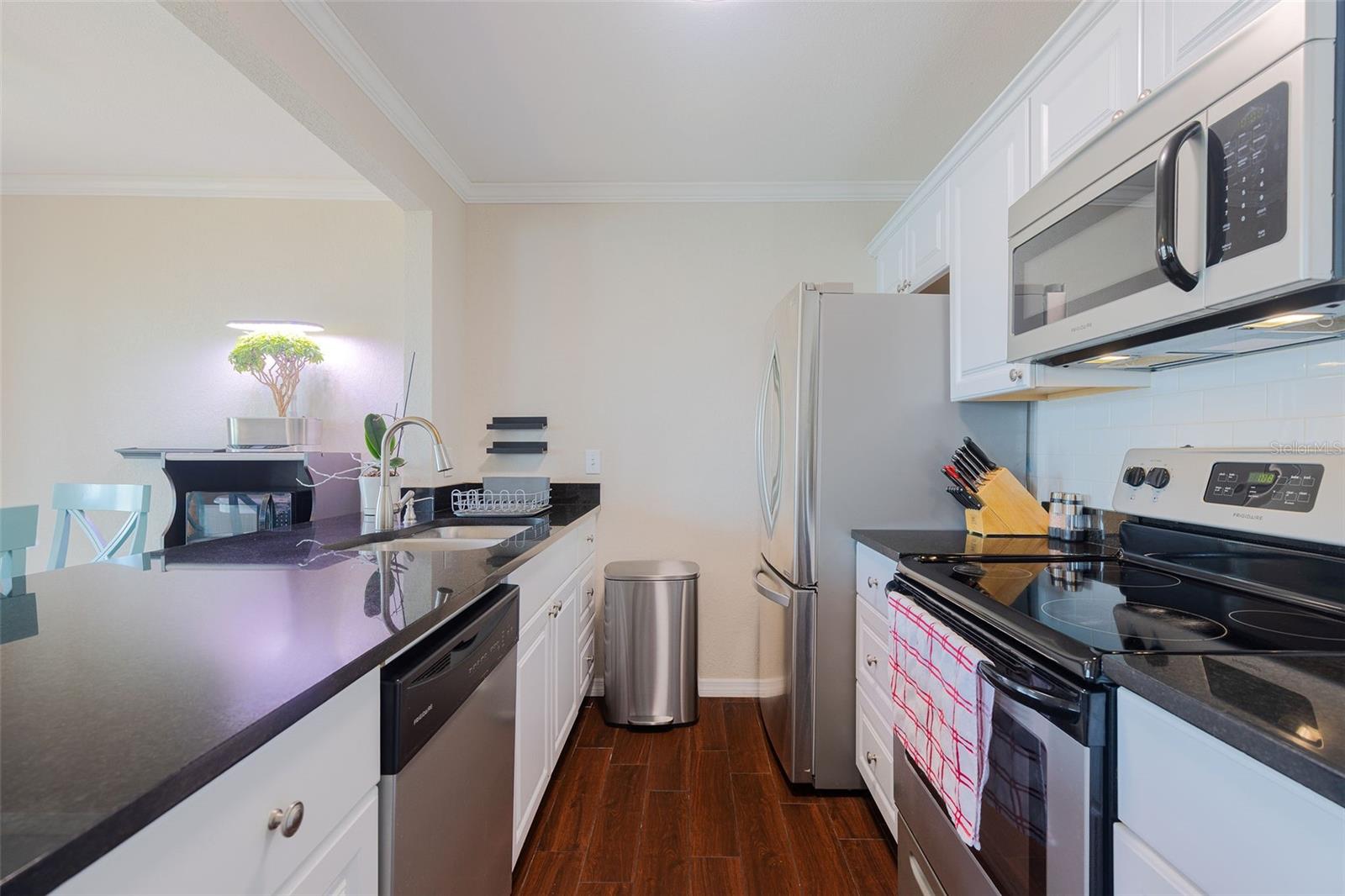 10379 PARADISE BOULEVARD 40
