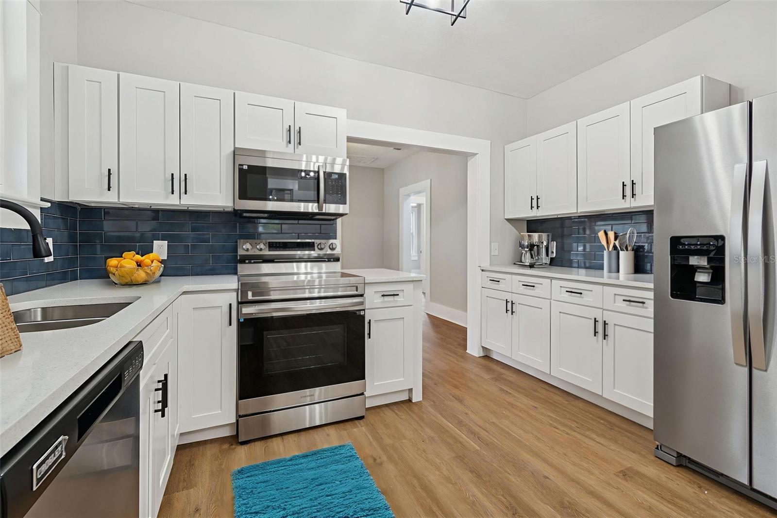 BELMONT HEIGHTS 2 PB 31 PG - Residential