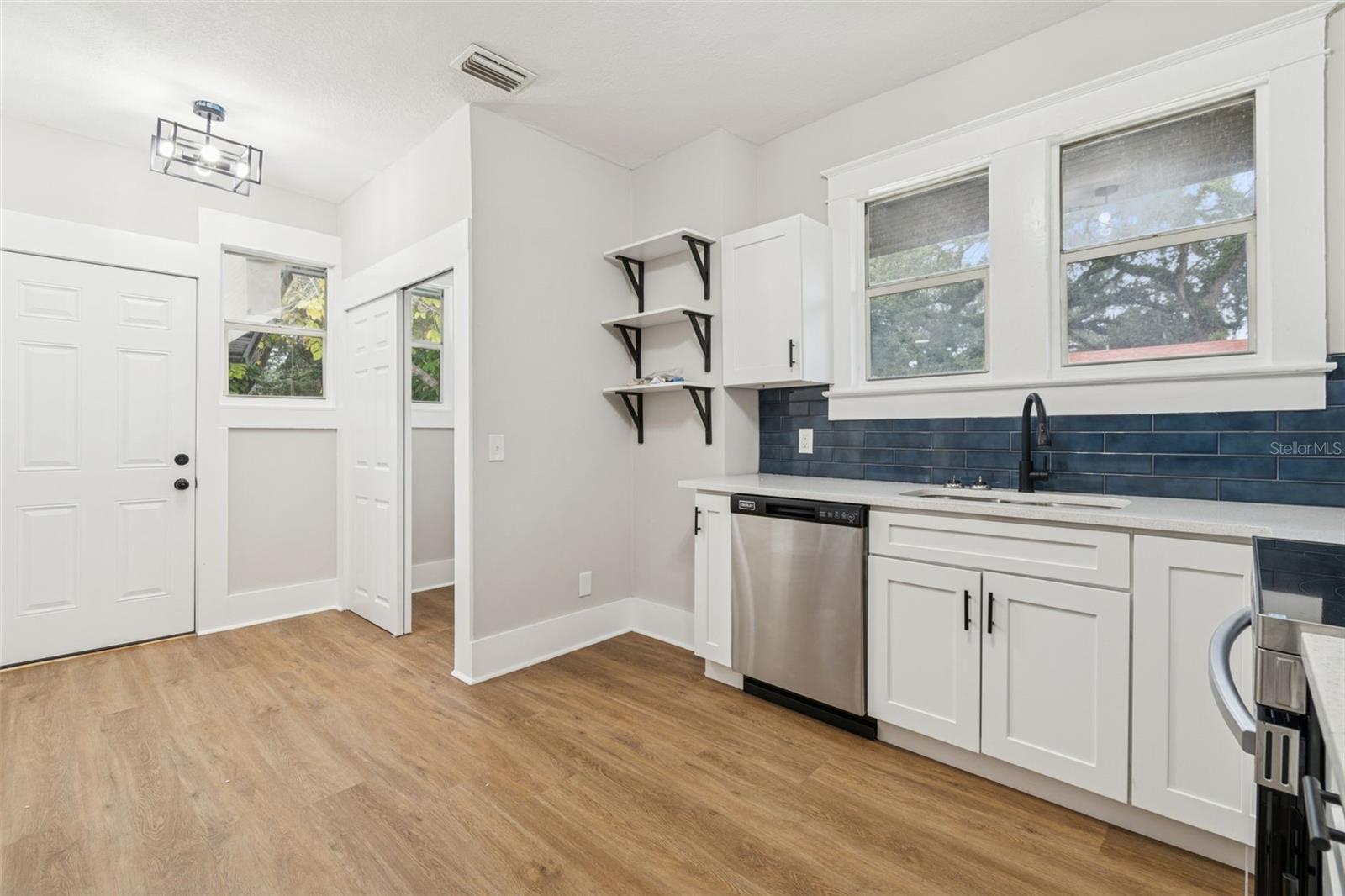 BELMONT HEIGHTS 2 PB 31 PG - Residential