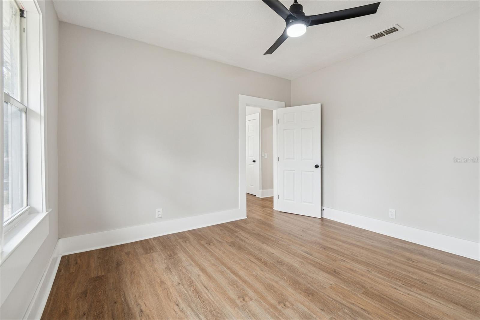 BELMONT HEIGHTS 2 PB 31 PG - Residential