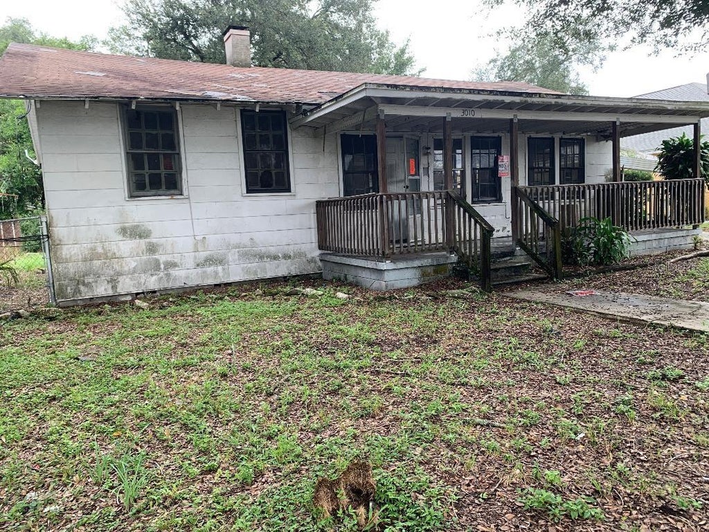 Photo of 3010 E Curtis Street, Tampa, FL 33610 (MLS # TB8555710)