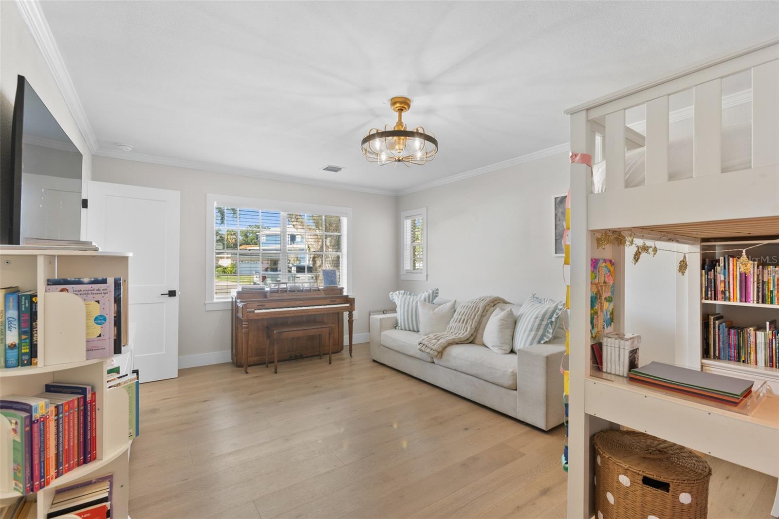 SUNSET PARK - Residential