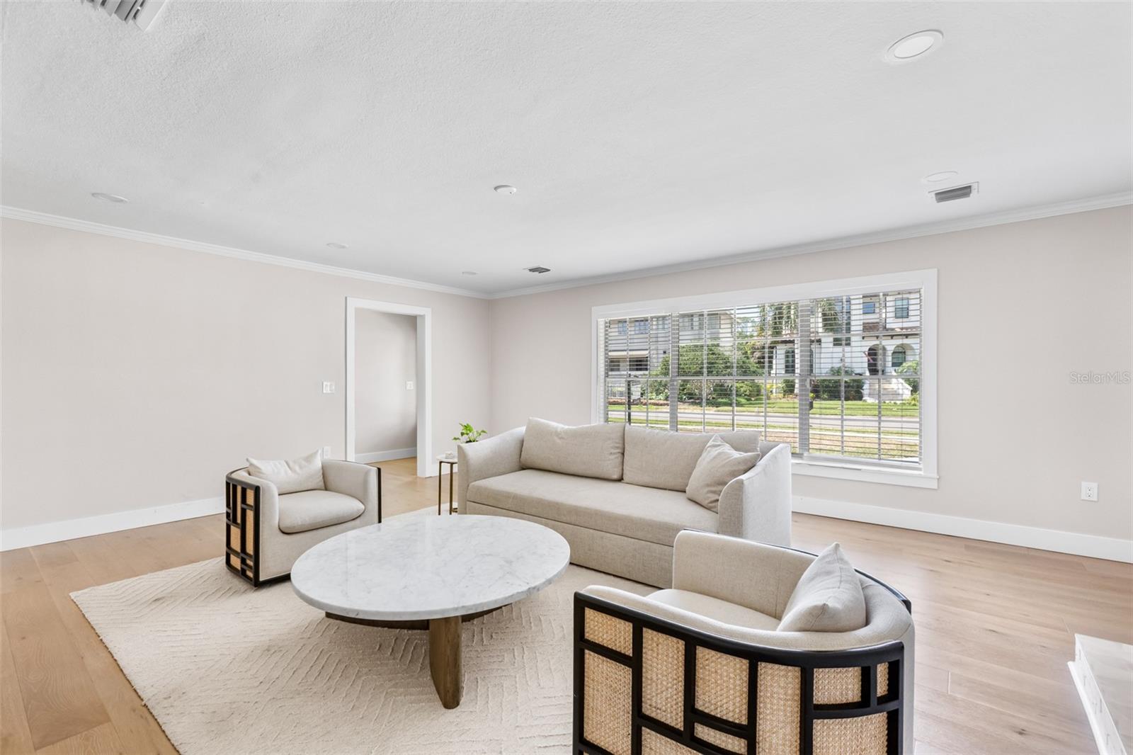 2618 S BRYANT CIRCLE