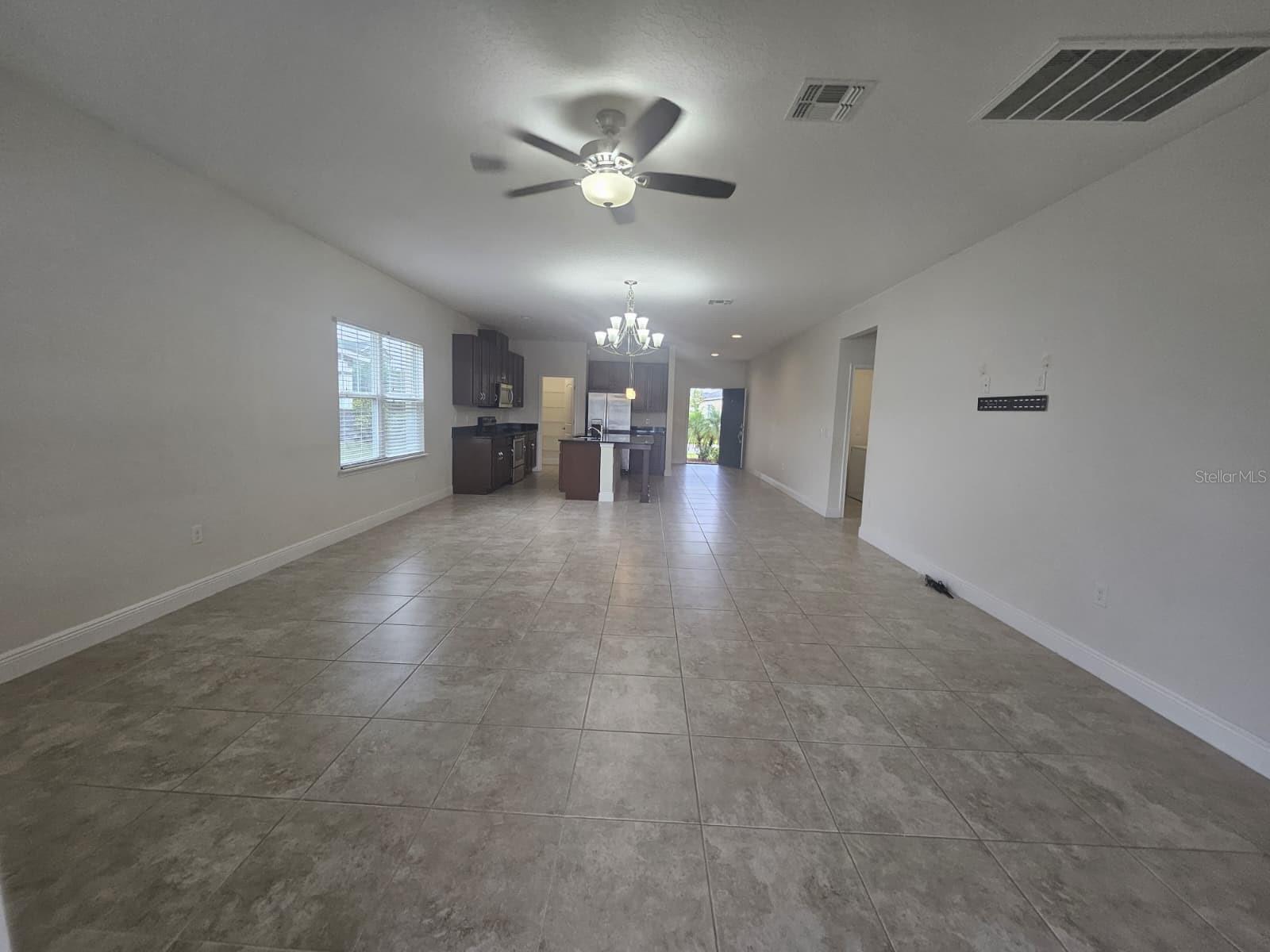 WESTPORT RESERVE - Residential Lease