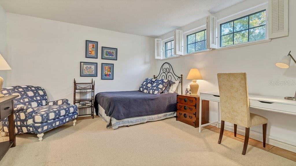 MOUNTAIN LAKE UNREC - Residential