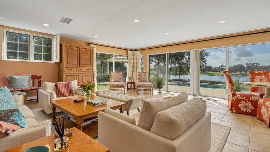 MOUNTAIN LAKE UNREC - Residential