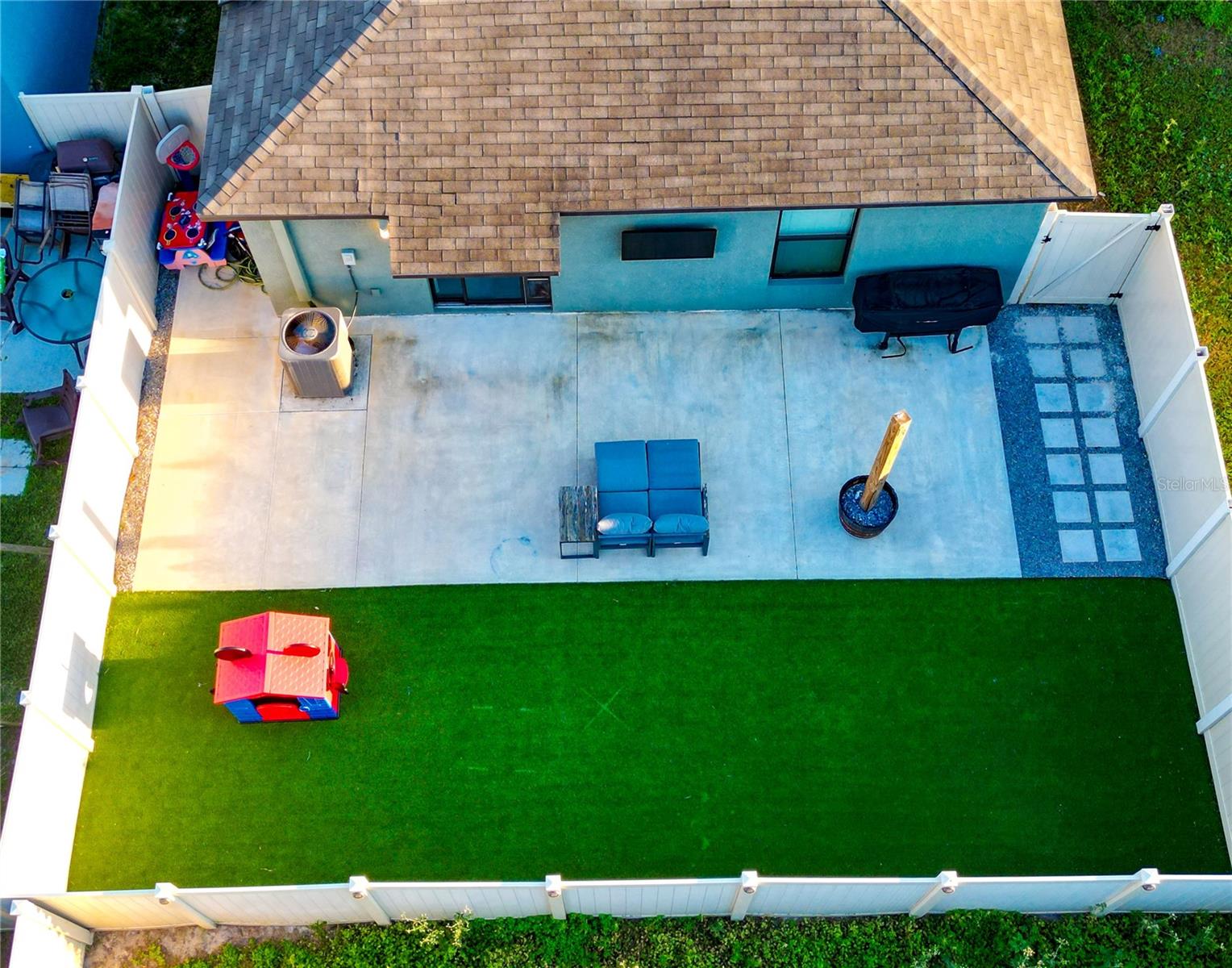 12720 HAMPTON HILL DRIVE