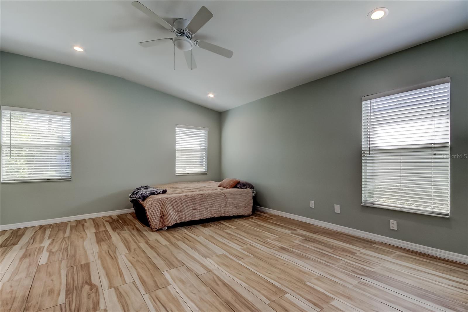 DANA SHORES UN 1 SEC - Residential