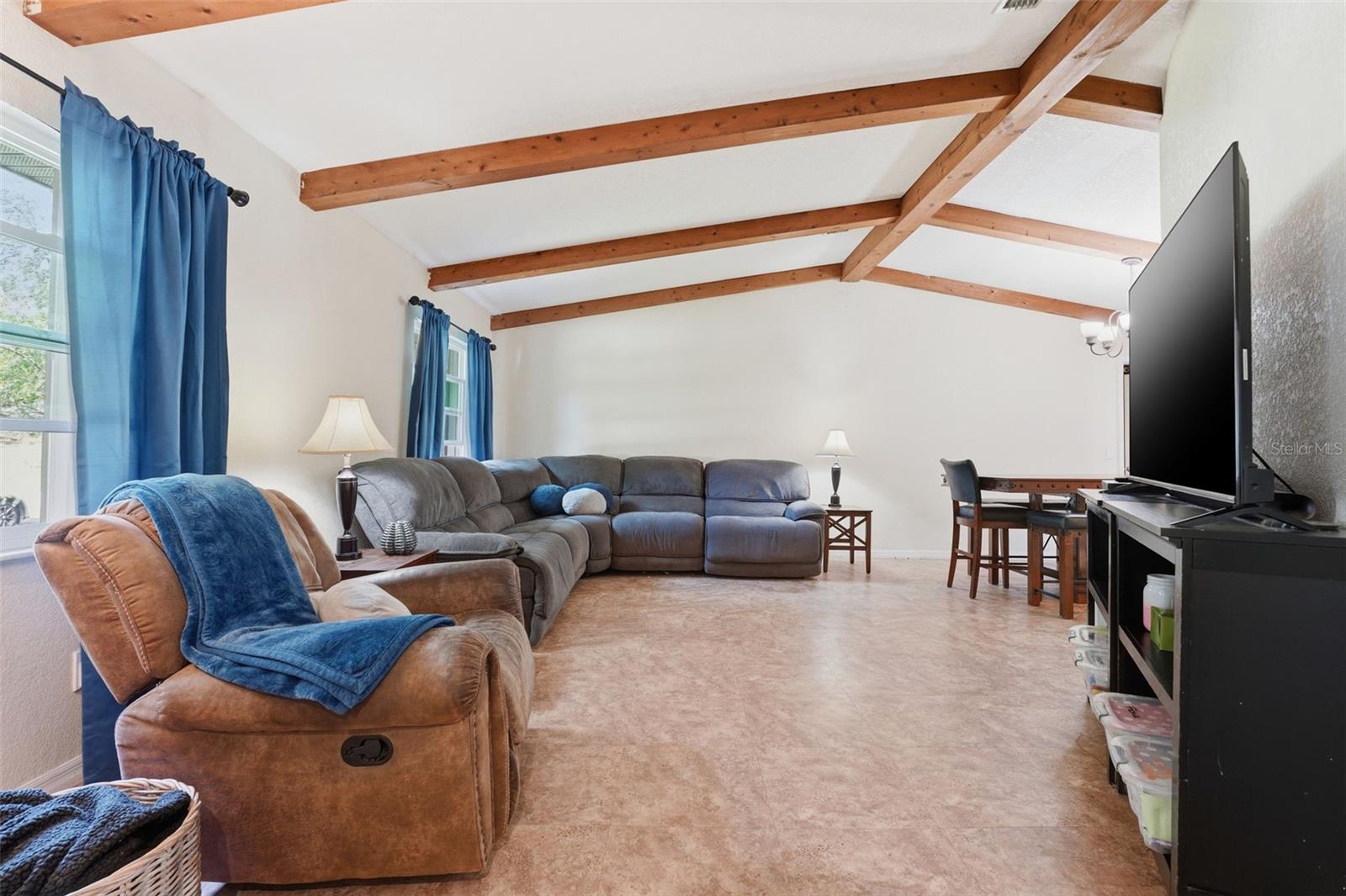 1514 KENSINGTON STREET