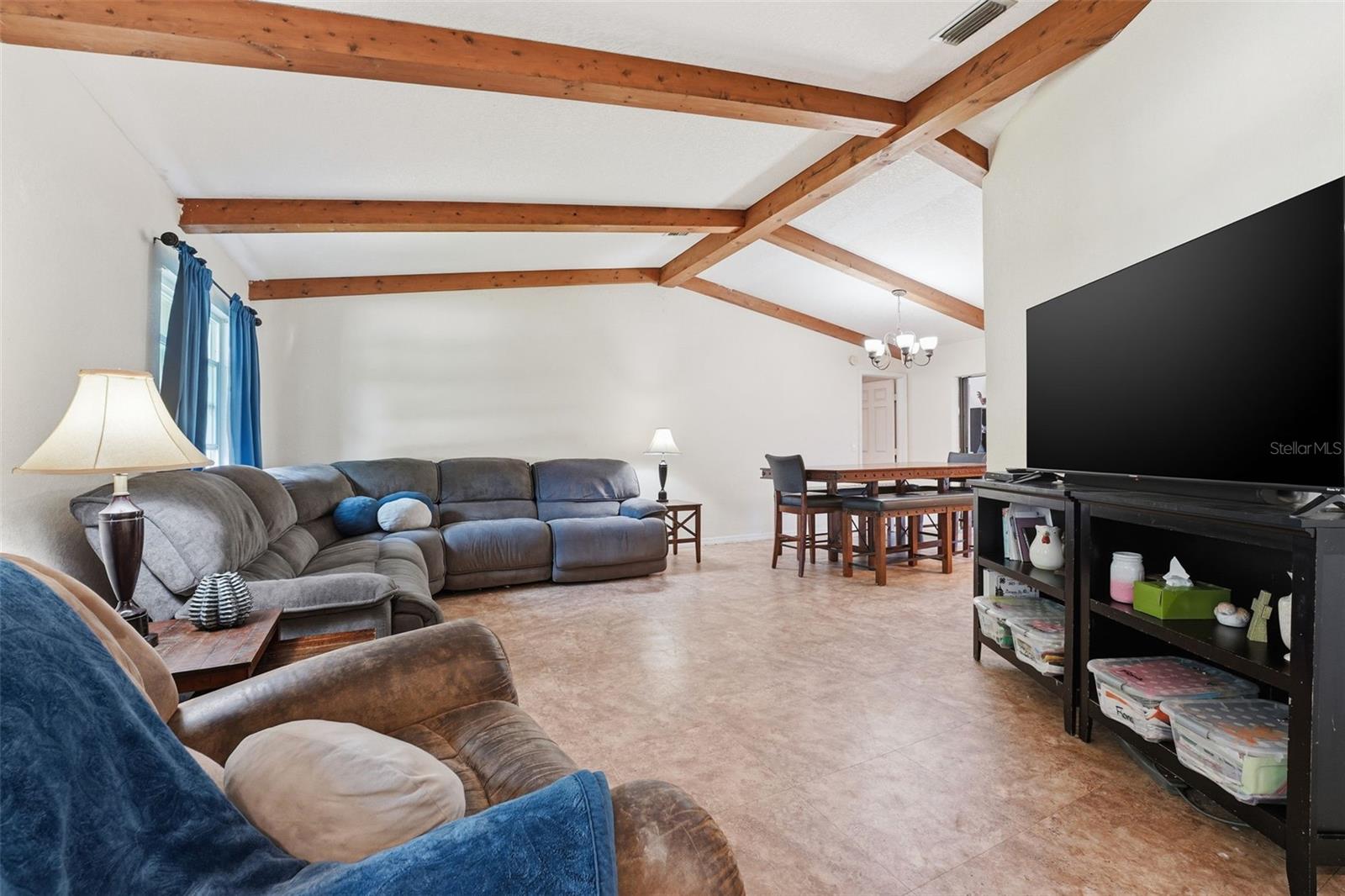 1514 KENSINGTON STREET