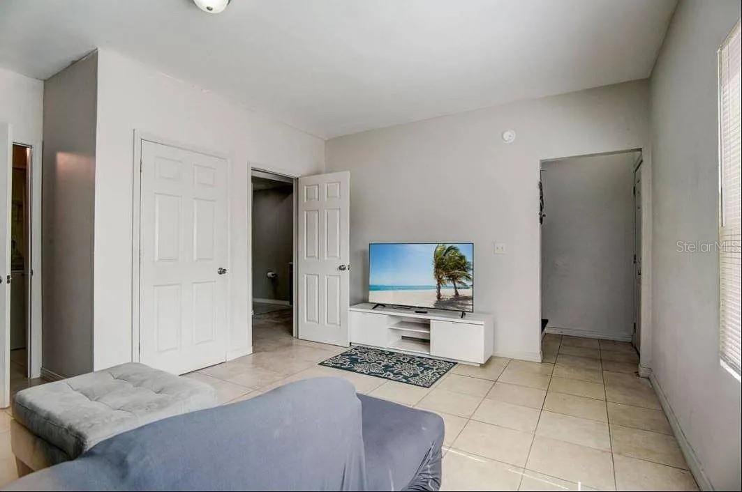 JURGENS ADD TO CLEARWATER - Residential