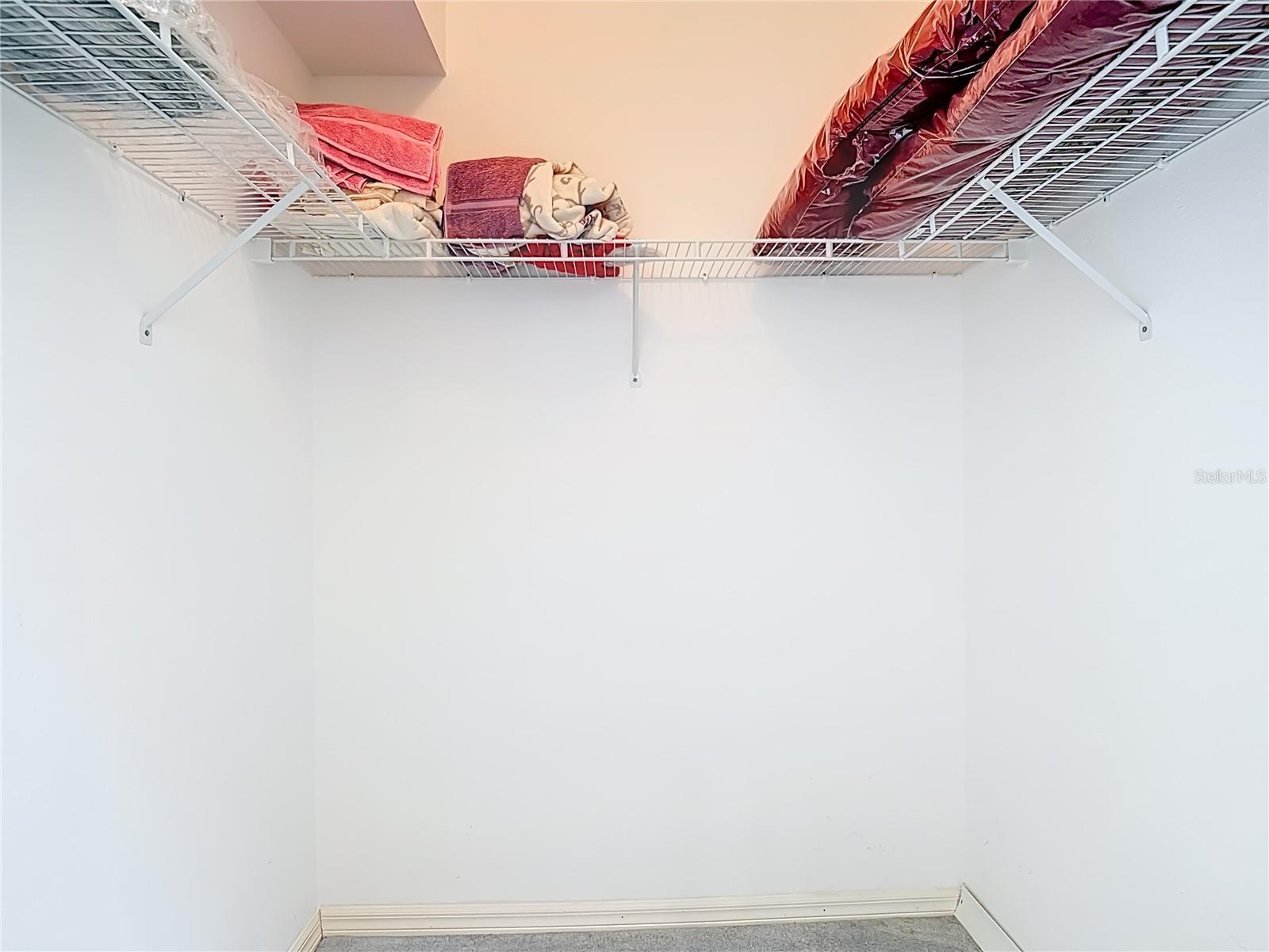 ROYAL HIGHLANDS - Residential