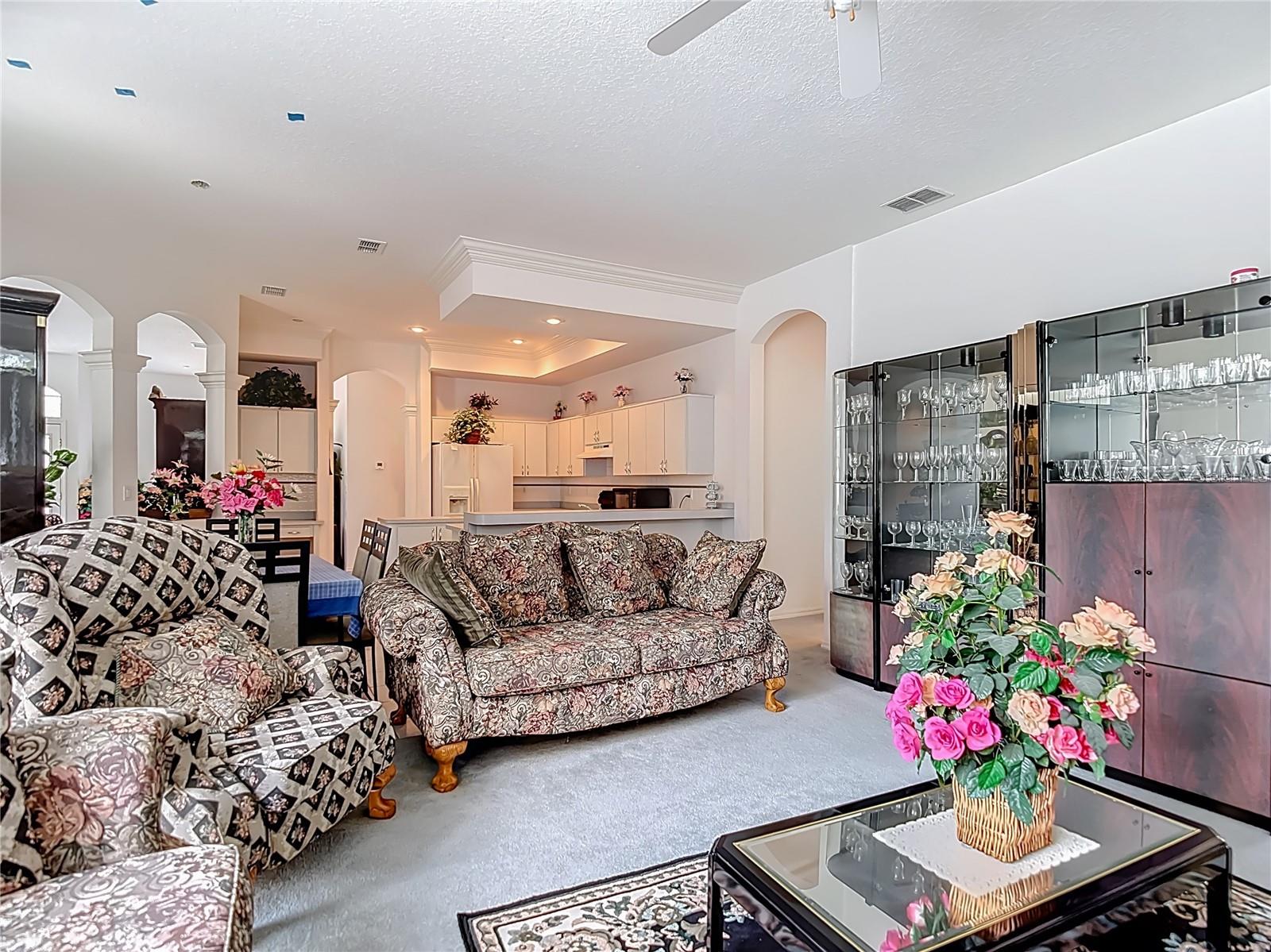 ROYAL HIGHLANDS - Residential