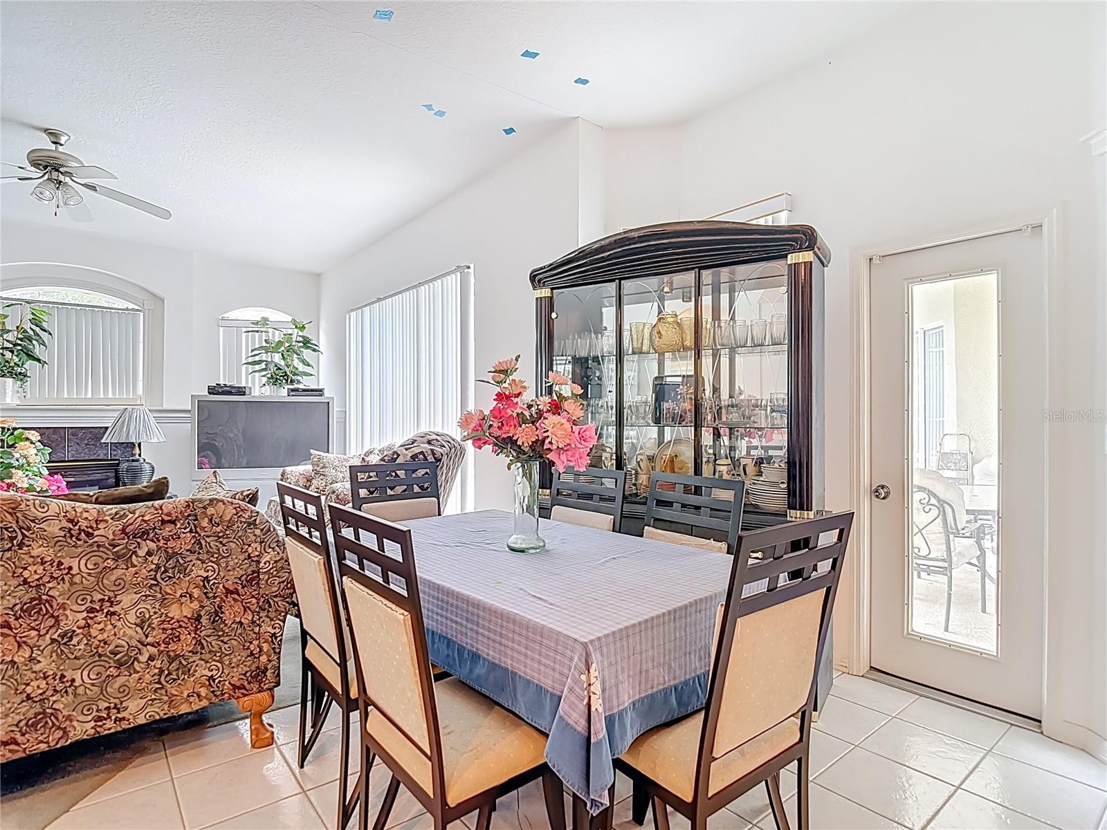 ROYAL HIGHLANDS - Residential