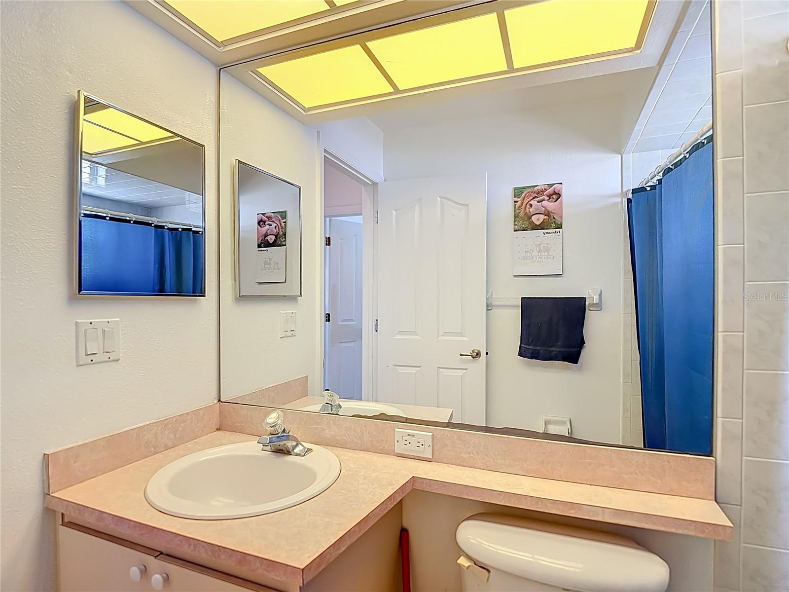 ROYAL HIGHLANDS - Residential