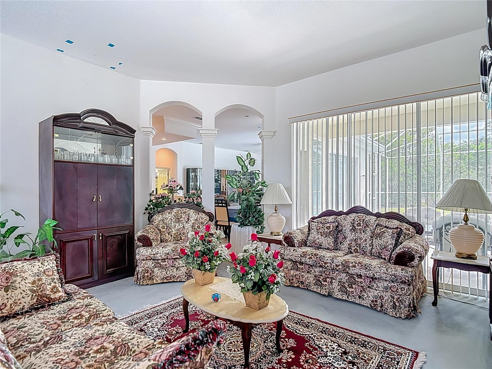 ROYAL HIGHLANDS - Residential