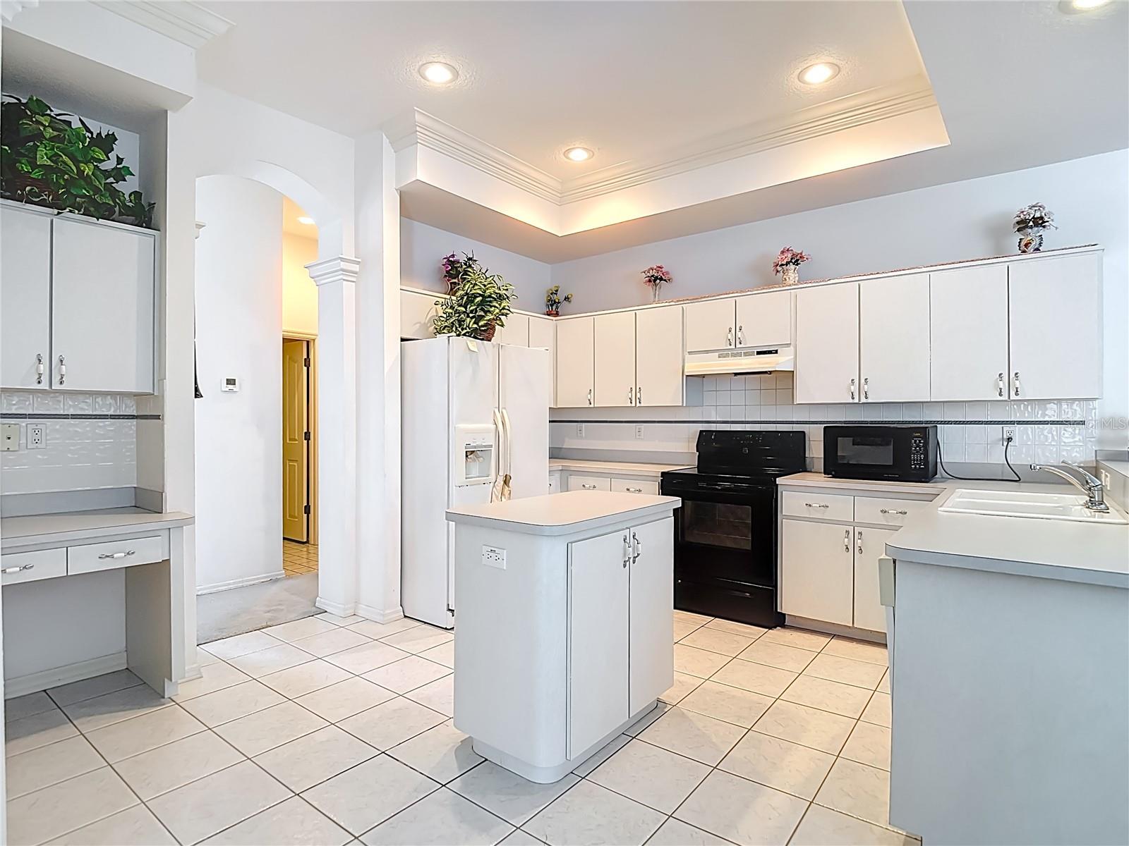 ROYAL HIGHLANDS - Residential