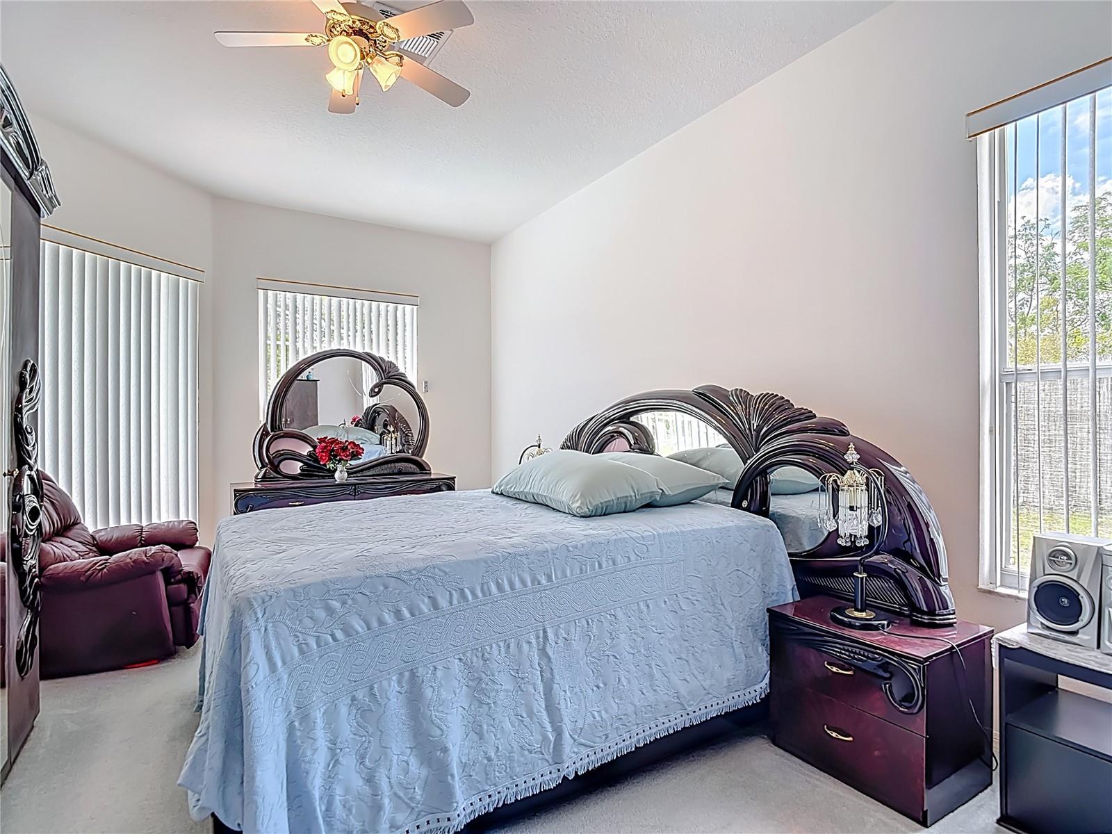 ROYAL HIGHLANDS - Residential