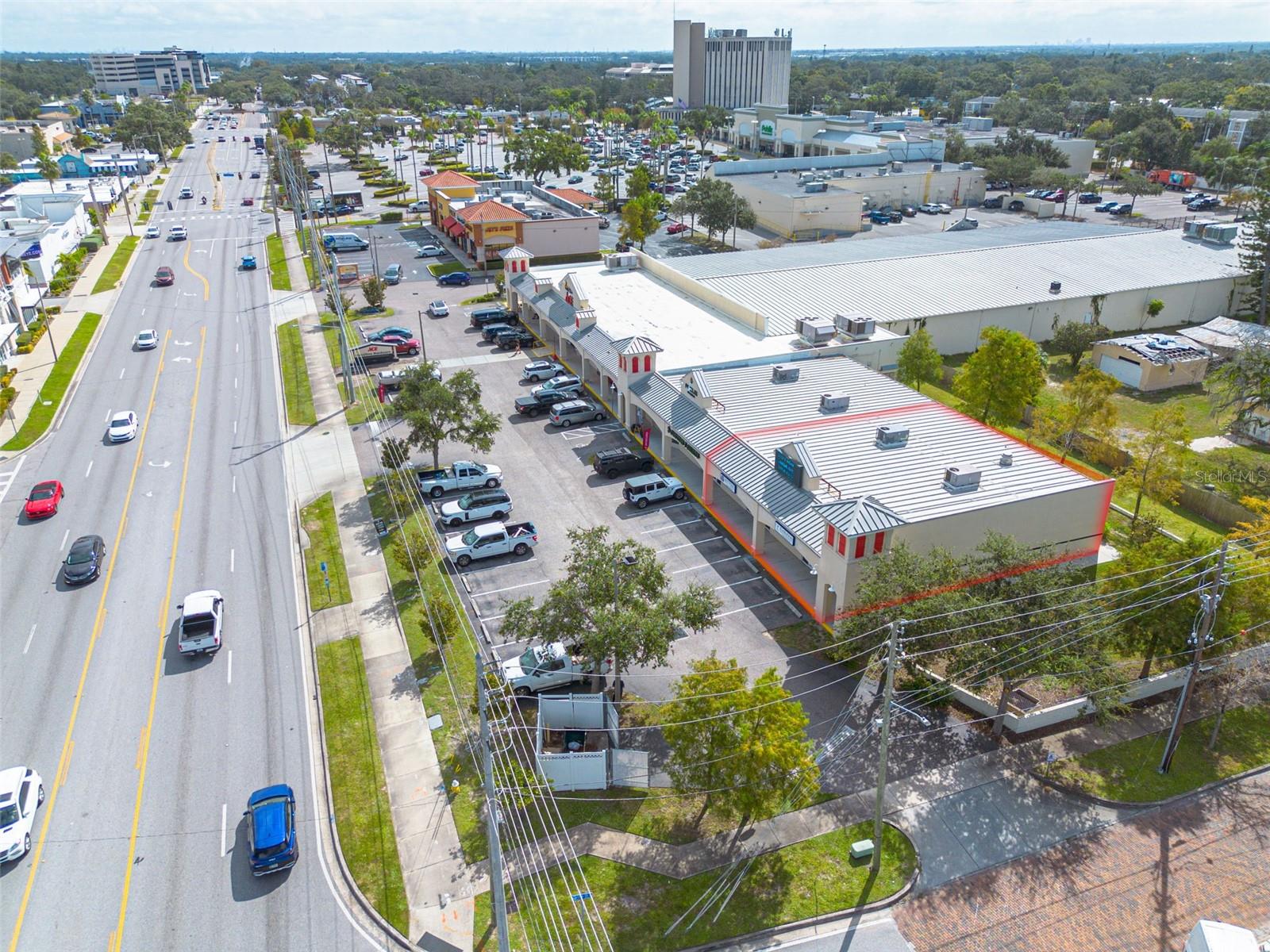 HAMMERHEAD COMM SUB - Commercial Lease