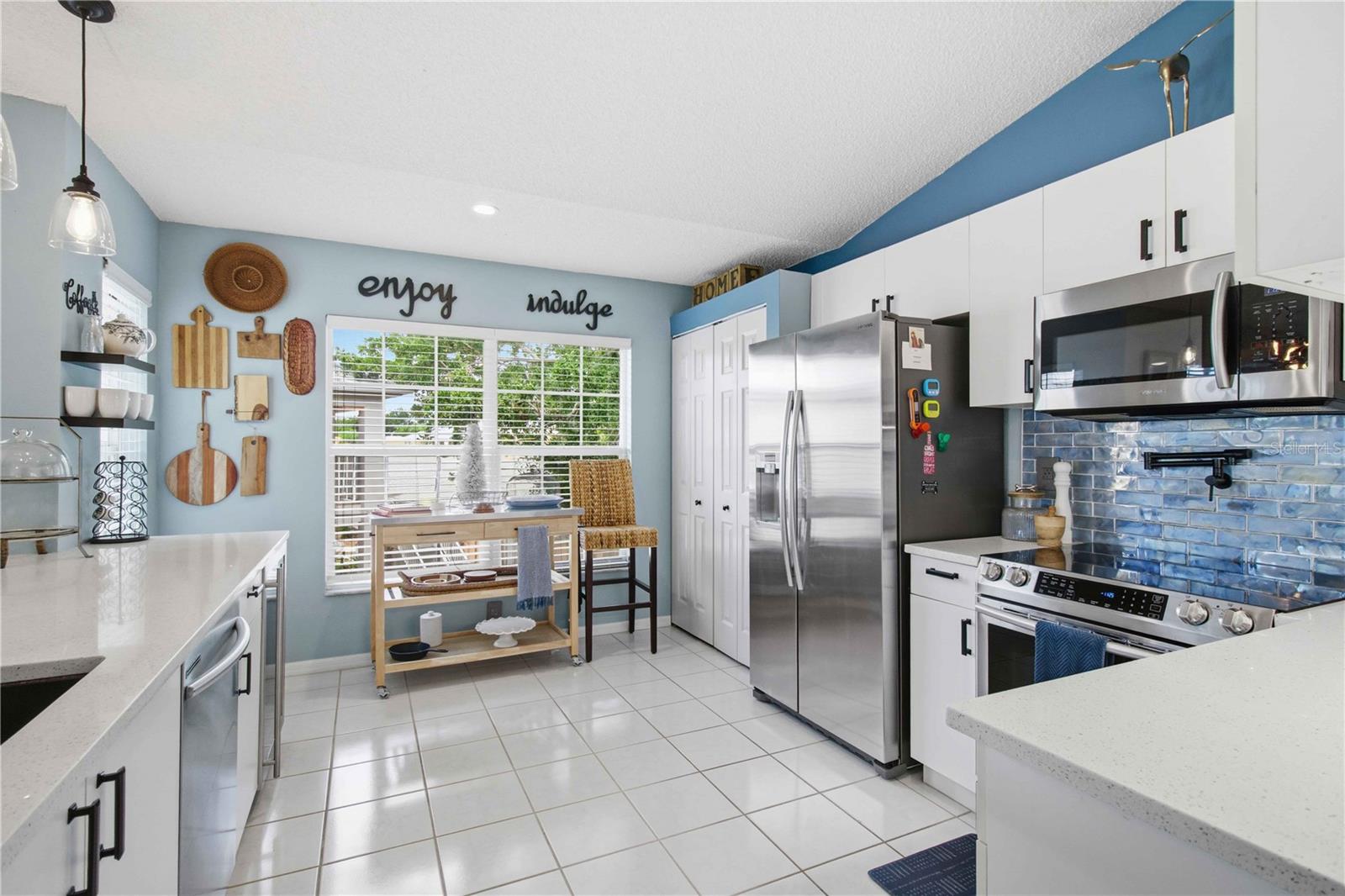 4211 CADDIE DRIVE E 204