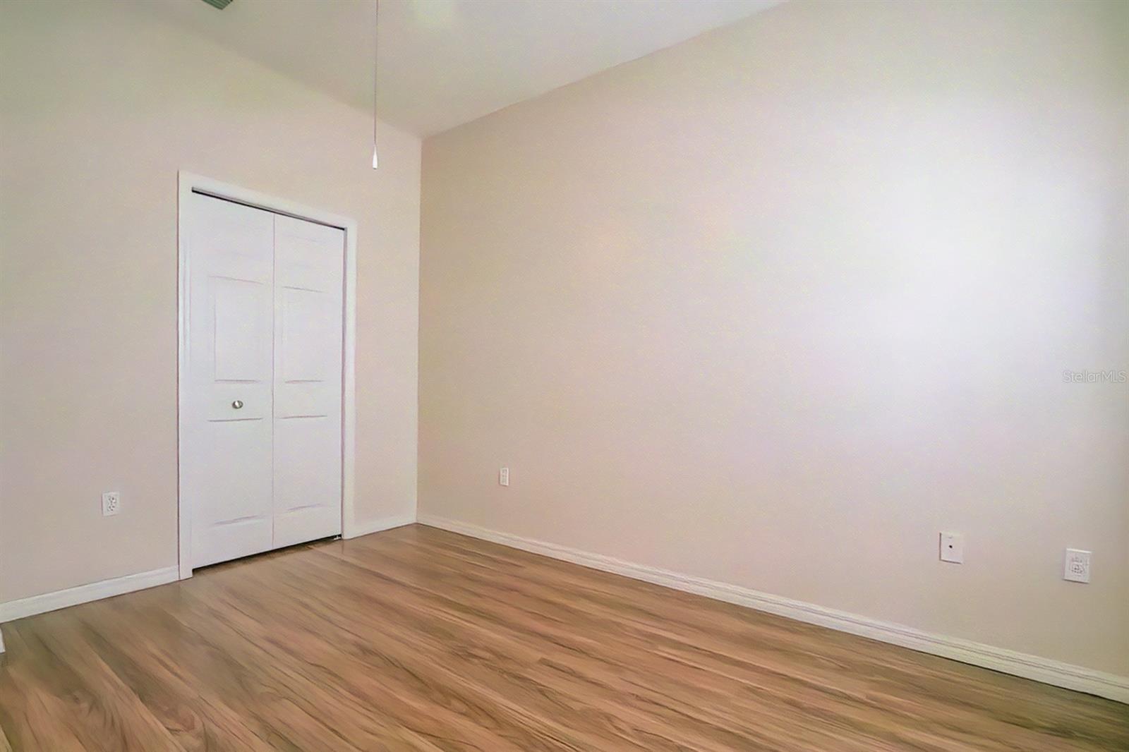 CRESCENT OAKS COUNTRY CLUB COVENTRY PH 5 - Residential