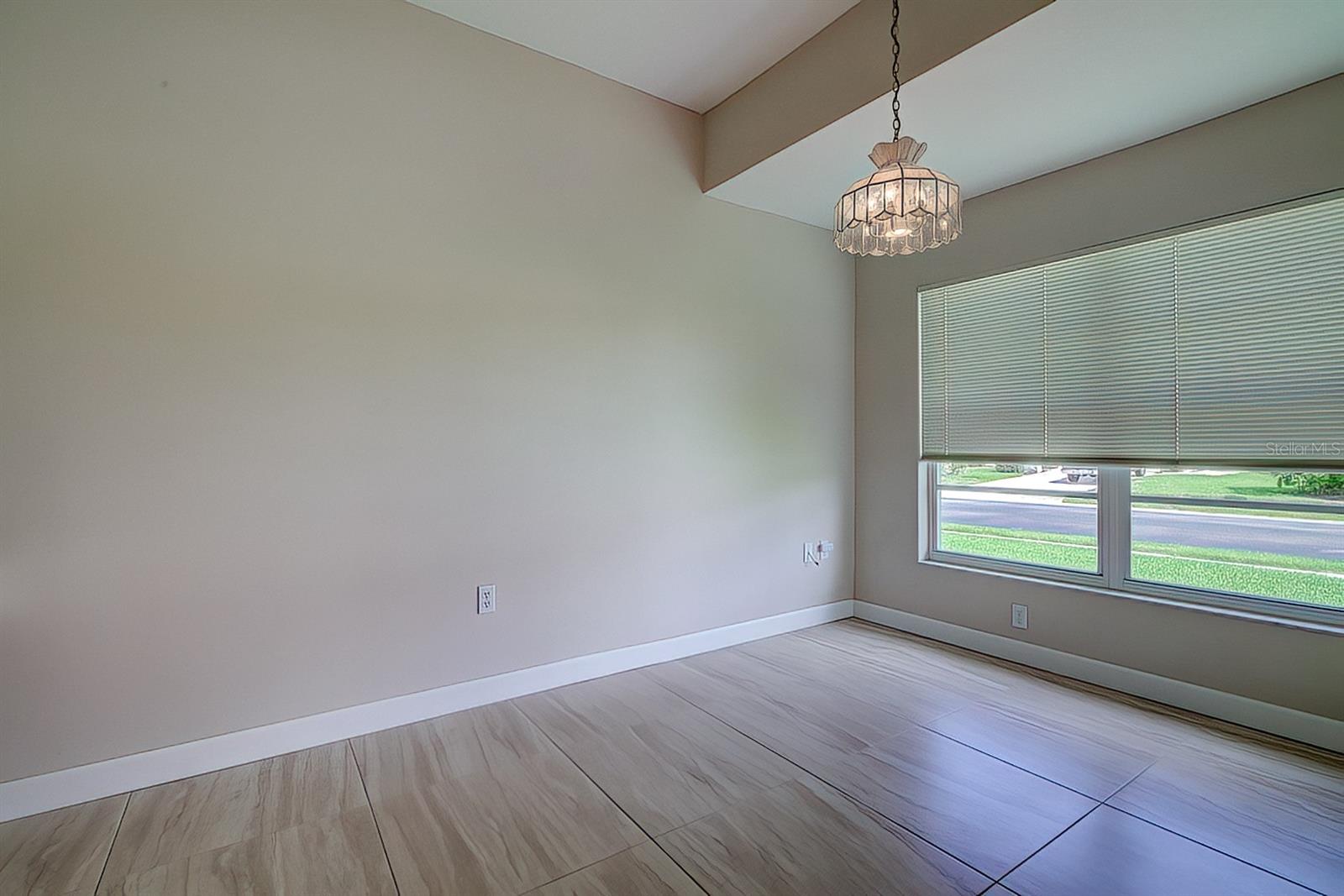 CRESCENT OAKS COUNTRY CLUB COVENTRY PH 5 - Residential