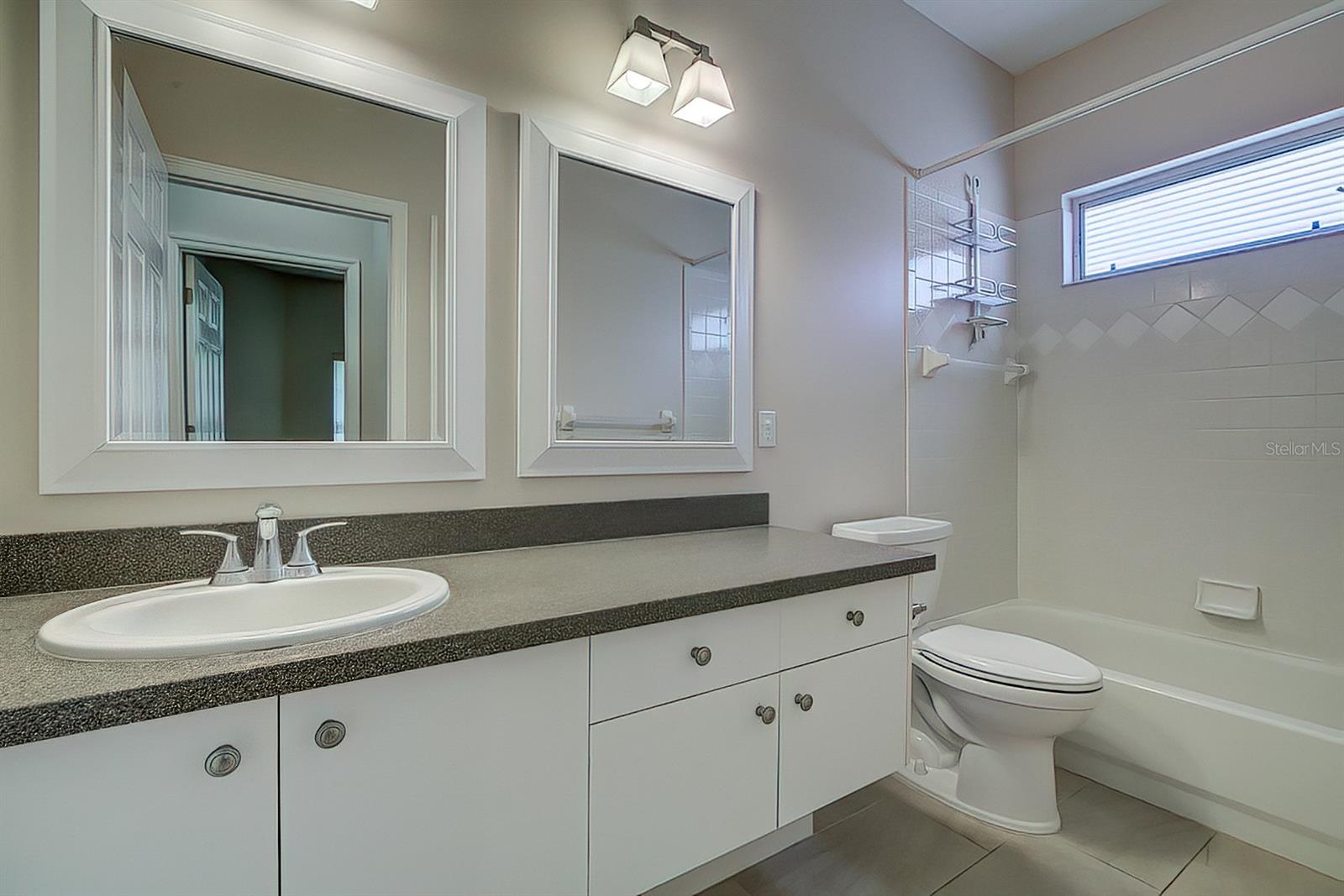 CRESCENT OAKS COUNTRY CLUB COVENTRY PH 5 - Residential